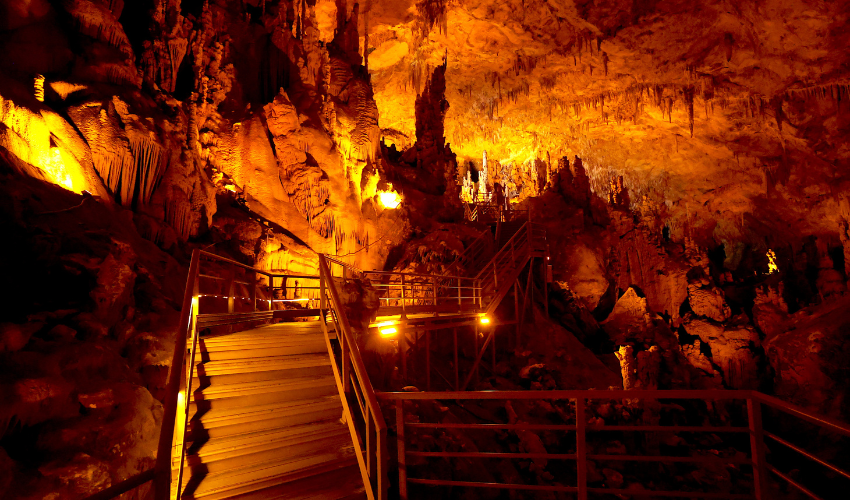 Mersin's historic cave blends history, natural beauty